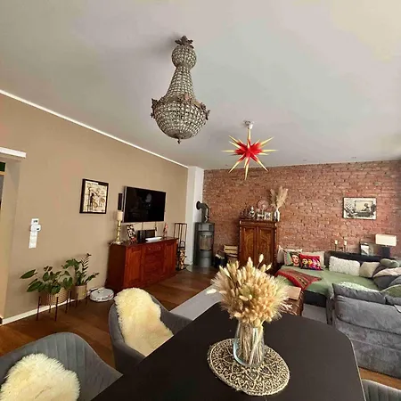 Stadtwohnung Mit Loft-charakter * Chemnitz