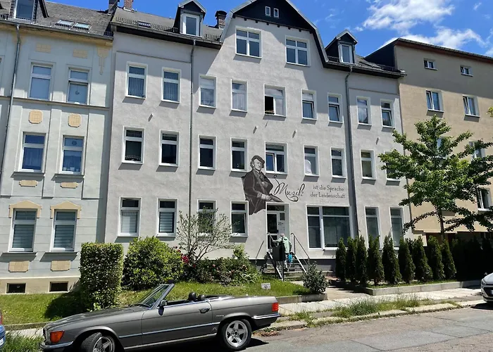 Stadtwohnung Mit Loft-charakter شقة شيمنيتز
